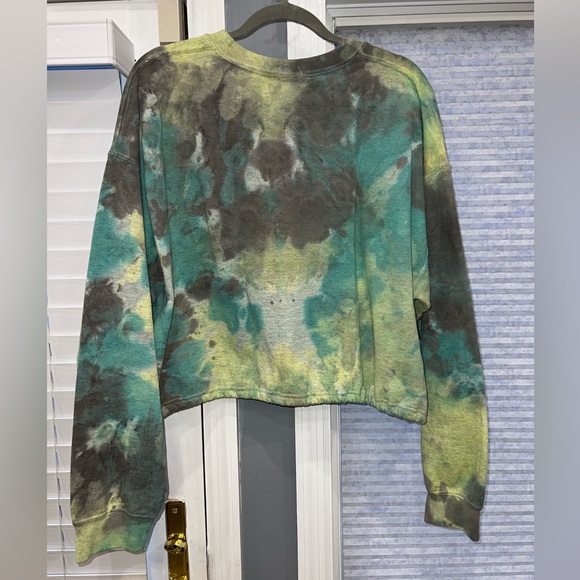 BDG Urban Outfitters Cropped Tie-Dye Sweatshirt - NWT - Picture 2 of 7